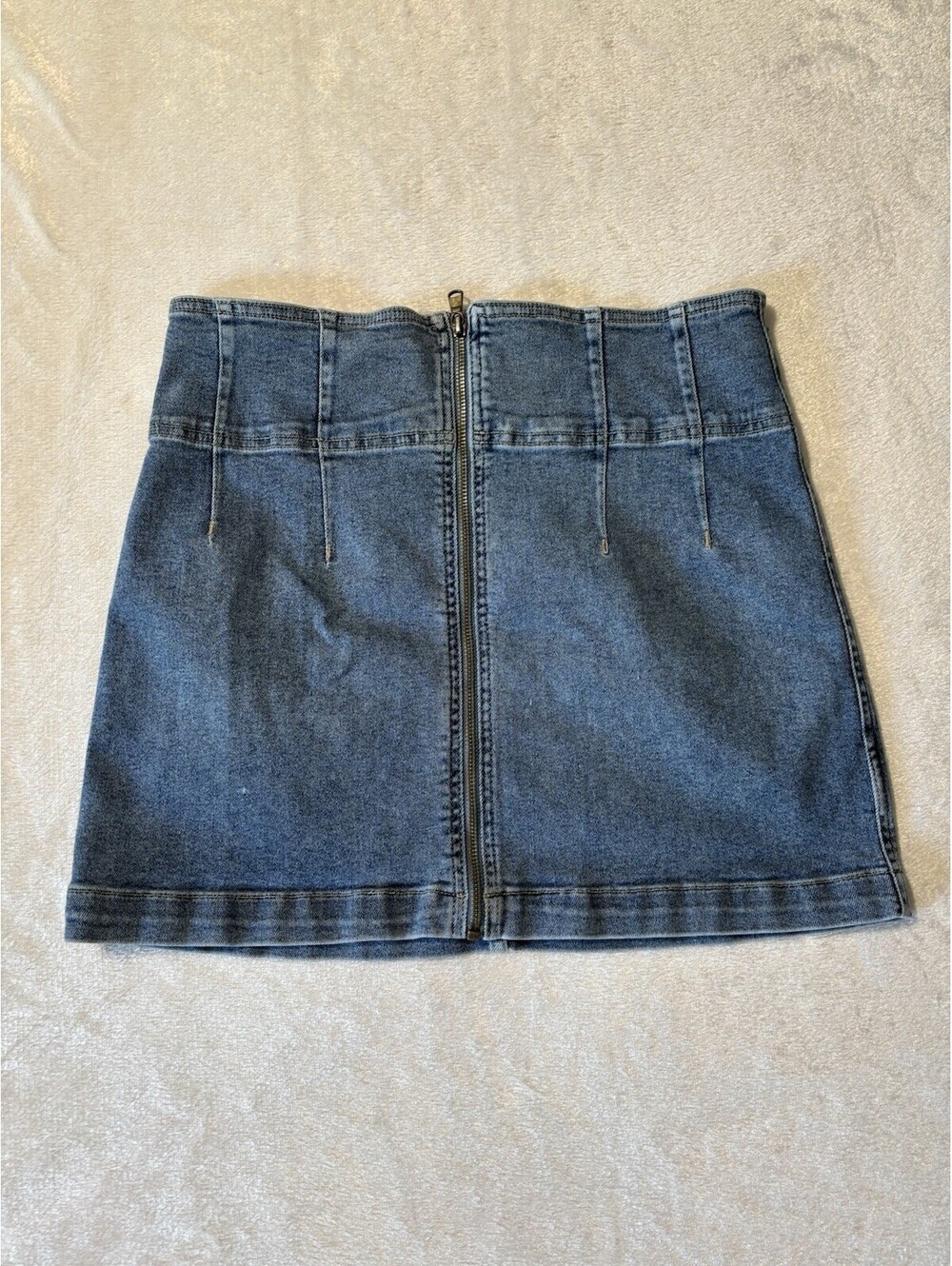 Free People Denim Mini Skirt Size 31